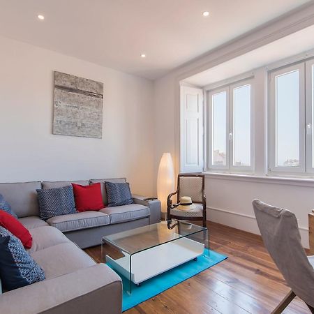 Lovelystay - Comfortable Apartment With River Views Lisbona Esterno foto