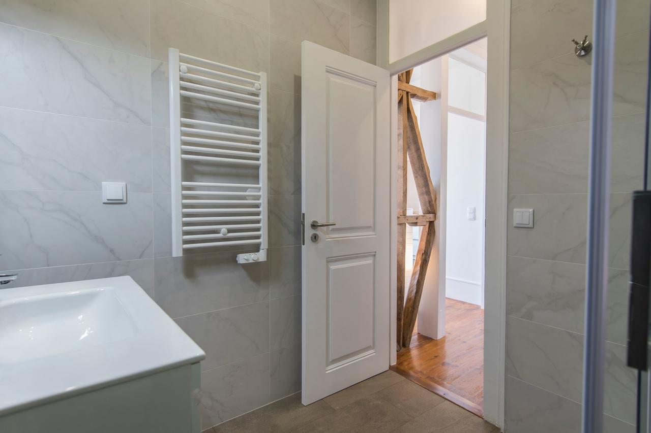 Lovelystay - Comfortable Apartment With River Views Lisbona Esterno foto