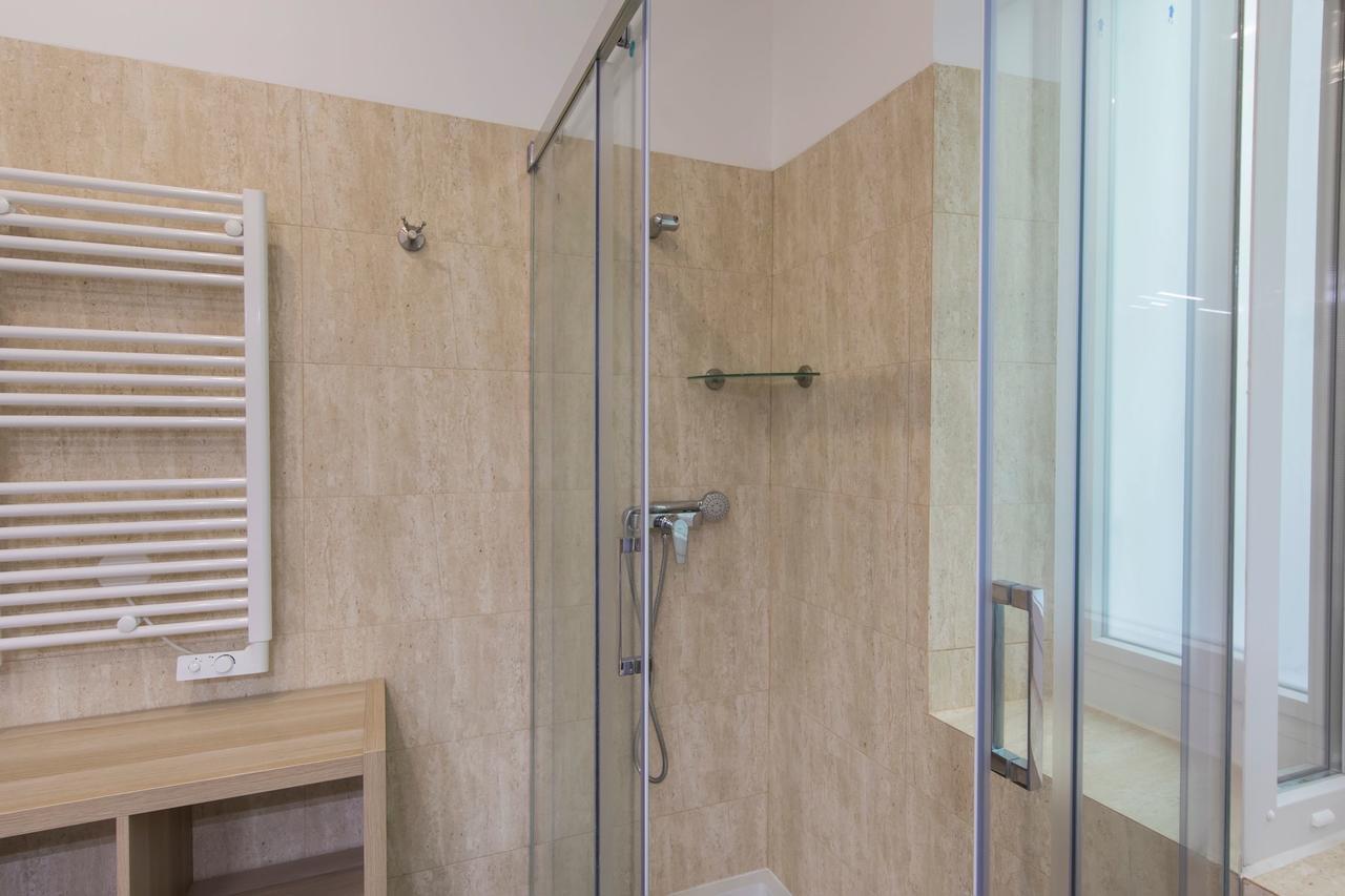 Lovelystay - Comfortable Apartment With River Views Lisbona Esterno foto